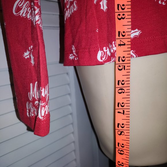 NWT Red Merry Christmas Mock Turtleneck Medium - Picture 11 of 11